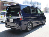 セレナ 1.2 e-POWER ハイウェイスターV 