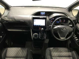 高いホールド性で運転姿勢が安定します。快適なドライビングライフをお送りください。