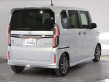 ボディクリーニング後、愛車をピカピカの状態へ保護するコーティング「ブライトパック」がおススメです!水垢がつきにくく、手入れがしやすくなりますよ!いつも愛車をきれいにしておきたい方におススメです。