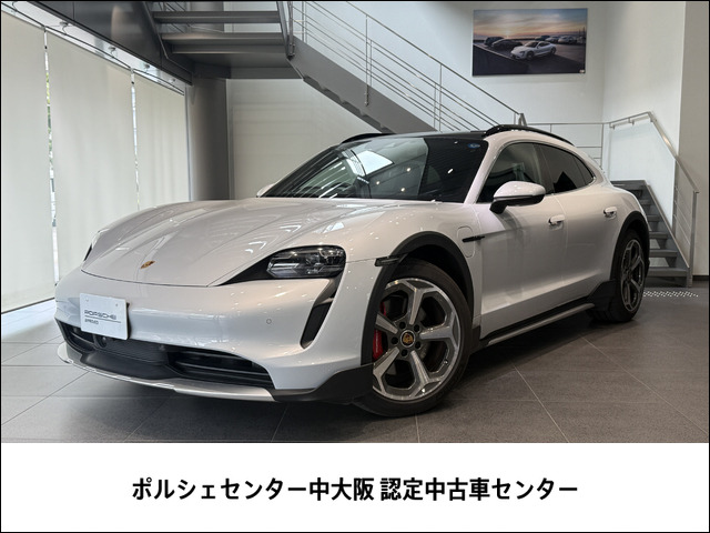 タイカンクロスツーリスモ 4S 4+1シート 4WD