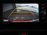 バックガイドモニターで、後方を確認しながら安心して駐車することができます。運転初心者も熟練者も必須の機能ですよ!