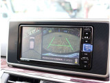 『1台』のお車に対して、3名体制で日々議論を重ね仕入れを行っております。