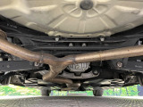 【本州仕入れ】のお車ですので、エンジンルームや下回りのサビも比較的少なく、お車を長く乗りたい方にぴったりの1台となっております♪