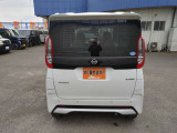 目玉車がいっぱい!広々展示場には豊富な在庫がございます!