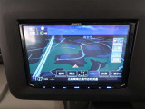 KENWOODナビゲーション(KXM‐E508W)を装備しており、CD、DVD、Bluetooth、フルセグ視聴可能です。