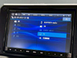 9インチナビが装備されております。