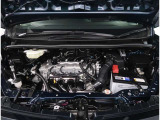 【エンジンルーム】エンジンルームもキレイに洗浄されています。ご納車前にしっかり整備させて頂きますので、ご安心ください。