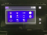 ナビゲーションはフルセグTV対応の純正メモリーナビを搭載しています。Bluetoothオーディオ機能がありますので、スマートフォンなどの音楽も再生できます。