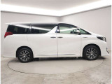 アルファード ハイブリッド 2.5 SR E-Four 4WD 