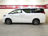 ようこそ、新潟トヨタの中古車をご覧いただきまことにありがとうございます。店長おすすめ車両になります。