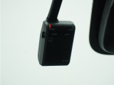 ◆ドライブレコーダー◆映像・音声などを記録する自動車用の装置です。 もしもの事故の際の記録はもちろん、旅行の際の思い出としてドライブの映像を楽しむことができます。