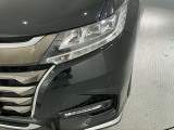 LEDヘッドライトは、点灯の瞬間から最大光量を発揮し、突然暗くなるトンネルなどでの安定感を高めます。