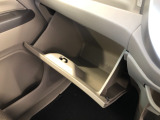 【収納スペース】よく使うものなどをすぐに収納できて便利です!