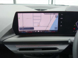 ◆iDriveを装備。操作系統をディスプレイから独立させることで、人間工学に基づいた最適な運転環境を実現しております。◆