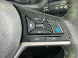 プロパイロット装着車です。高速道路や自動車専用道路での運転サポート機能です。長距離ドライブ時に重宝します。