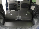 中古車は一物一価、同じようなお車でも、整備状況、外内装の状態など様々です。