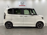 購入後も自社指定整備工場完備でお客様の愛車をしっかりサポート致します!御納車時には安全かつ安心してお乗り頂けるようホンダ専門知識を持つ整備スタッフが点検・整備・装備も説明をしてお渡ししております。