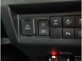 スィッチを押すごとに2WDモードと4WD LOOKモードが切り替わります。