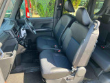 フロントシートです。ゆったり運転ができます。長距離ドライブもラクラク♪♪