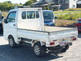 当店では軽自動車から普通車まで幅広くオールメーカーの車種・色・グレードを豊富に揃えております。