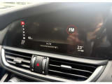 お持ちのスマートフォンが使える、Car Play&Android Auto対応のU-Connectを搭載。ナビゲーションアプリがご利用いただけます。