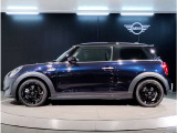気密性の高いMINIは外観のかわいらしさとは裏腹に、外の雑音を遮り、高級感のある快適なドライブをお楽しみいただけます。