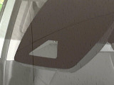 【トヨタセーフティセンス】走行中に前方の車両等を認識し、衝突しそうな時は警報とブレーキで衝突回避と被害軽減をアシスト。より安全にドライブをお楽しみいただけます。