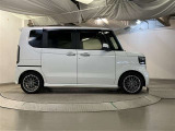 この車でレジャーにショッピングにお出かけしましょ!