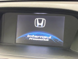 【メーカー純正ナビ】インテリアに溶け込むスタイリッシュな「専用設計」メーカーナビを装備♪視認性や操作性など基本性能にも優れ、より上質なカーライフをお楽しみいただけます。