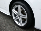 【アルミホイール】アルミホイール 5ツインスポークスターデザイン 8J&times;18+245/40 R18タイヤ