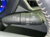 【オートライト】車外の明るさに応じて自動的にライトの点灯・消灯をしてくれます