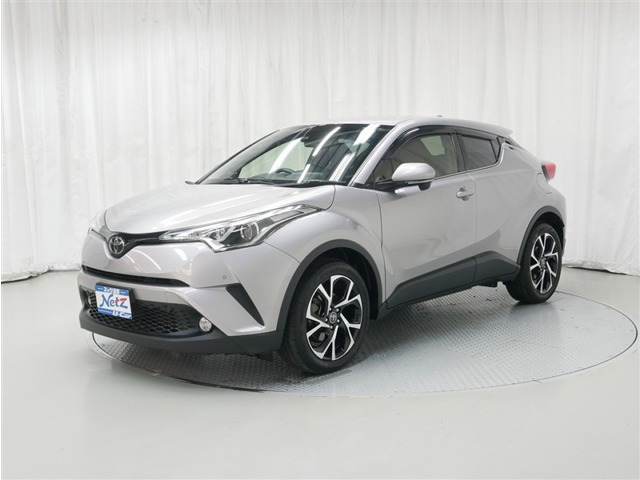 トヨタ C-HR 