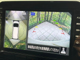 【アラウンドビューモニター】専用のカメラにより、上から見下ろしたような視点で360度クルマの周囲を確認することができます☆死角部分も確認しやすく、狭い場所での切り返しや駐車もスムーズに行えます。