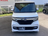 お客様に安全で快適なカーライフをお送りいただくために、中古車にも高いレベルの品質基準を設け、その基準に従って、全ての中古車について納車前整備を実施しています。