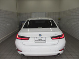 ご購入後の保証は全国のBMW正規ディーラーにてご対応できます。遠方の方や県外へお引越しされた場合でも安心してご利用いただけます。