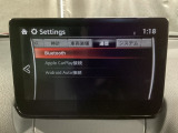 Bluetoothに接続することで、スマートフォンに入っている音楽アプリを車内で楽しめたり、通話が出来ます♪