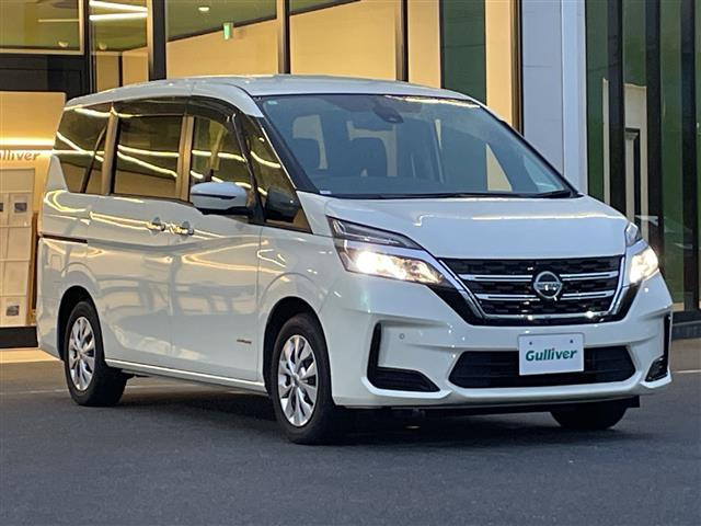 セレナ 2.0 XV 修復歴無し