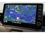 純正メモリーナビ(VXU-215VZi)搭載です!!操作性と機能性に優れているナビで、初めての道でも安心・快適なドライブをサポートします!