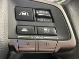 【全車速追従機能付クルーズコントロール】高速道路での長距離走行が楽に!!自動で速度を保つクルーズコントロールが、衝突軽減システムと連携し、前方の車両を感知して車間を保つように速度調節してくれます!!