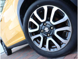 内外装クリーニングが実施されますので、気持ち良く新しいカーライフがスタートできます