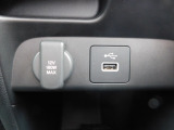 12V180Wまでの電源に使えますのでパソコンを持ち出し気分転換に外出先でリモートワークもできます。