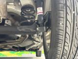お車を安心してお乗りいただく為には、足回りの定期点検が欠かせません。サービスサポート(有償保証)では無料点検もご提供しており、安心のカーライフをお過ごしいただけるサポート体制が整っています。
