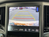 後方モニター表示でバック時の障害物もしっかり見えます!