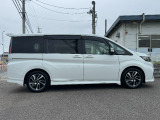 ステップWリア席モニター付き入庫しました