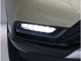フォグライトもLEDライトで、夜間運転時・雨天時・濃霧時と視界の確保を補助してくれます!
