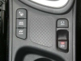 ネッツトヨタ静浜は&rdquo;キレイ&rdquo;にこだわっています。特設サービス工場で、新しく生まれ変わった車!内装・外装の徹底的な掃除、シートを外してニオイの元まで消臭・除菌、見えにくいエンジンルーム内もキレイ!