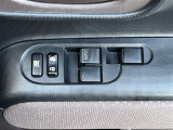 運転席ドア側パワーウィンドゥスイッチ