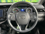 【純正革巻きステアリング】上質な革を使用することで、手にしっかり馴染みとても運転しやすいハンドルです♪