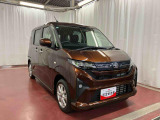スライドドアなので、狭い場所でも荷物を持っていても、スムーズな乗り降りができます。