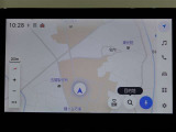 純正ナビを装備。タッチパネル式で使いやすく、お出かけもラクラクです。